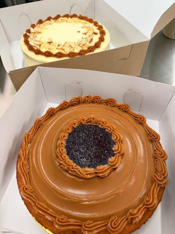 Torta Maria Luisa 14-16  porciones 